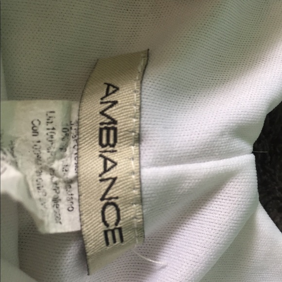 Light pink lace dress - Picture 2 of 2